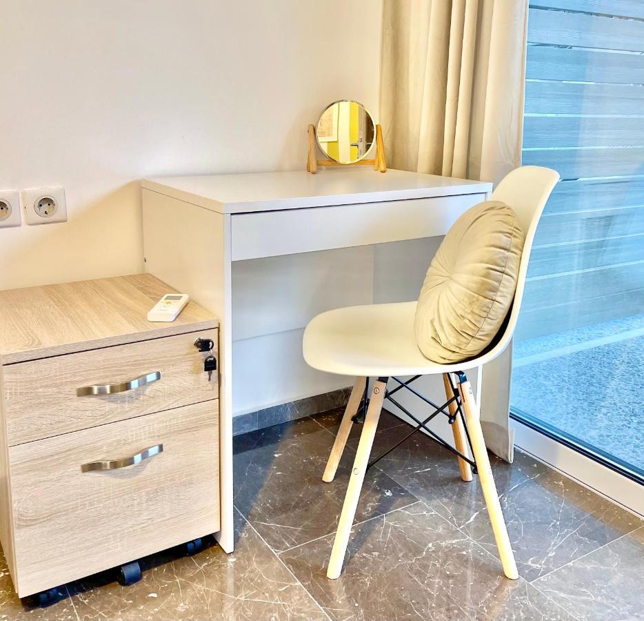 דירות Retropolitan Living פאטרה מראה חיצוני תמונה