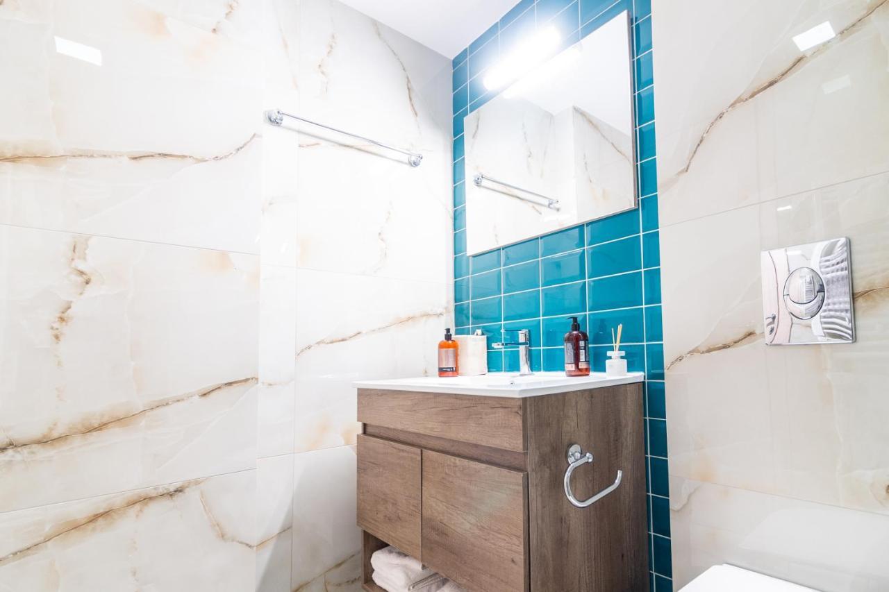 דירות Retropolitan Living פאטרה מראה חיצוני תמונה