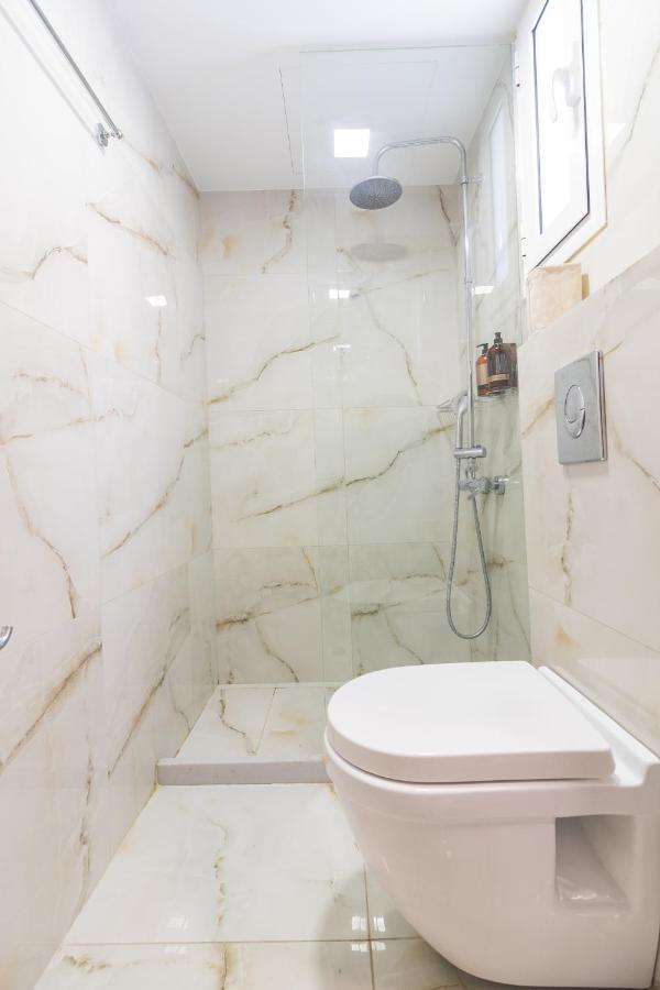 דירות Retropolitan Living פאטרה מראה חיצוני תמונה